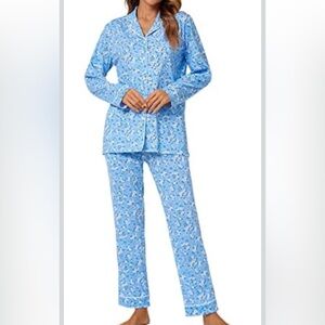 Tugege 2 piece Set Blue Floral Pajamas Size L